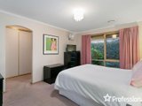 https://images.listonce.com.au/custom/160x/listings/79-lakeview-drive-lilydale-vic-3140/433/01526433_img_11.jpg?d7BTEXkPq4A