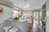 https://images.listonce.com.au/custom/160x/listings/79-langdale-drive-croydon-hills-vic-3136/775/01309775_img_03.jpg?PS2IyPR6Nhk