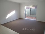 https://images.listonce.com.au/custom/160x/listings/79-manuka-grove-wyndham-vale-vic-3024/653/01720653_img_04.jpg?CT1C1sh3fzA