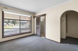 https://images.listonce.com.au/custom/160x/listings/79-recreation-road-mount-clear-vic-3350/111/01245111_img_06.jpg?qSj7nNQS95s