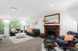 https://images.listonce.com.au/custom/160x/listings/79-smedley-road-park-orchards-vic-3114/487/00662487_img_02.jpg?1saDEtcEJhg