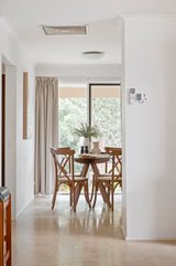 https://images.listonce.com.au/custom/160x/listings/79-switchback-road-chirnside-park-vic-3116/236/01775236_img_05.jpg?4x9l0R0cGO0