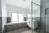 https://images.listonce.com.au/custom/160x/listings/79a-orange-street-bentleigh-east-vic-3165/966/01941966_img_08.jpg?JnCYjAjKV_k