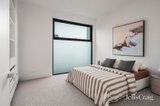 https://images.listonce.com.au/custom/160x/listings/79b-wheatley-road-mckinnon-vic-3204/108/01975108_img_09.jpg?_vAHElhcRcU