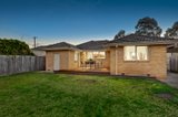 https://images.listonce.com.au/custom/160x/listings/7a-barry-road-burwood-east-vic-3151/468/00110468_img_09.jpg?1sskoUb7lFk