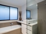 https://images.listonce.com.au/custom/160x/listings/7a-bristol-court-kilsyth-vic-3137/465/01524465_img_16.jpg?63UTYEVQnhg