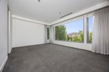 https://images.listonce.com.au/custom/160x/listings/7a-churchill-court-brighton-east-vic-3187/876/01577876_img_06.jpg?n1InPfIwCwg