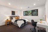 https://images.listonce.com.au/custom/160x/listings/7a-colchester-drive-doncaster-east-vic-3109/978/01544978_img_09.jpg?cocXJN0AHTg