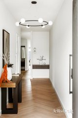 https://images.listonce.com.au/custom/160x/listings/7a-fir-street-bulleen-vic-3105/052/01932052_img_02.jpg?3eyPYK52VX0