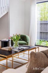 https://images.listonce.com.au/custom/160x/listings/7a-gloucester-road-ashburton-vic-3147/573/01954573_img_10.jpg?ELfemlG-iMY