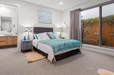 https://images.listonce.com.au/custom/160x/listings/7a-kooyonga-grove-mornington-vic-3931/117/01521117_img_10.jpg?Lk11_dqmE0I