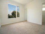 https://images.listonce.com.au/custom/160x/listings/7a-marama-street-blackburn-south-vic-3130/919/01743919_img_05.jpg?v-OBwy-yexg