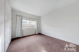https://images.listonce.com.au/custom/160x/listings/7a-newham-grove-ormond-vic-3204/556/01680556_img_15.jpg?1uunn2dmRQA