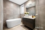 https://images.listonce.com.au/custom/160x/listings/7a-phillip-street-bentleigh-vic-3204/184/01811184_img_07.jpg?gJMQF8wEWVg