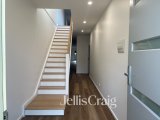 https://images.listonce.com.au/custom/160x/listings/7a-steel-street-spotswood-vic-3015/638/01847638_img_06.jpg?IzIwakpi_M0
