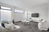 https://images.listonce.com.au/custom/160x/listings/7b-melva-street-bentleigh-east-vic-3165/985/01741985_img_07.jpg?AA7lMlKchL0