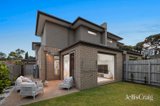 https://images.listonce.com.au/custom/160x/listings/7b-sassella-street-bentleigh-east-vic-3165/580/01855580_img_17.jpg?bZ-OiLnTCF0