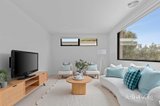 https://images.listonce.com.au/custom/160x/listings/7b-wattle-bird-crescent-barwon-heads-vic-3227/320/01888320_img_06.jpg?HPtyx7Quw9s