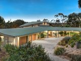 https://images.listonce.com.au/custom/160x/listings/8-10-minter-court-park-orchards-vic-3114/348/00967348_img_04.jpg?rOEsaI_FhZI