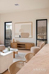https://images.listonce.com.au/custom/160x/listings/8-8a-vivian-street-blackburn-north-vic-3130/459/01951459_img_04.jpg?K-EPET4AFcQ