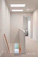 https://images.listonce.com.au/custom/160x/listings/8-8a-vivian-street-blackburn-north-vic-3130/459/01951459_img_13.jpg?T5KRHJH5V1g