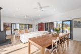 https://images.listonce.com.au/custom/160x/listings/8-9-araluen-court-barwon-heads-vic-3227/782/01621782_img_06.jpg?scjUs4YKBg8