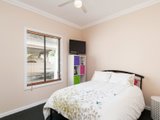 https://images.listonce.com.au/custom/160x/listings/8-abraham-drive-croydon-vic-3136/985/01523985_img_09.jpg?RmbO-dN95hE