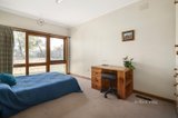 https://images.listonce.com.au/custom/160x/listings/8-airlie-road-montmorency-vic-3094/749/01611749_img_14.jpg?XPYSSq_ayS0