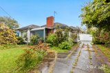 https://images.listonce.com.au/custom/160x/listings/8-allen-street-glen-waverley-vic-3150/818/01985818_img_02.jpg?YFSzRPitYz4