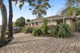 https://images.listonce.com.au/custom/160x/listings/8-altair-court-lilydale-vic-3140/935/01562935_img_11.jpg?NknzB8j7WVY