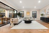 https://images.listonce.com.au/custom/160x/listings/8-amesbury-avenue-wantirna-vic-3152/243/01972243_img_04.jpg?qZHZxkccQK4