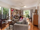 https://images.listonce.com.au/custom/160x/listings/8-andrew-street-mooroolbark-vic-3138/479/01525479_img_11.jpg?md0eHCkmqv4