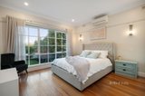 https://images.listonce.com.au/custom/160x/listings/8-andrew-street-ringwood-vic-3134/644/01521644_img_08.jpg?2cC4CsC85Og