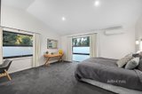 https://images.listonce.com.au/custom/160x/listings/8-anne-court-heathmont-vic-3135/468/01621468_img_14.jpg?BExj-bXw_6E