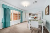 https://images.listonce.com.au/custom/160x/listings/8-antoinette-court-mount-waverley-vic-3149/175/01132175_img_05.jpg?GMqhbtaT1Co