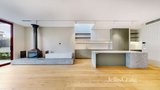 https://images.listonce.com.au/custom/160x/listings/8-appleton-street-richmond-vic-3121/188/01991188_img_04.jpg?Whk_iEYM21I