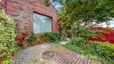 https://images.listonce.com.au/custom/160x/listings/8-appleton-street-richmond-vic-3121/188/01991188_img_14.jpg?aQEH3Swbrcg