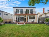 https://images.listonce.com.au/custom/160x/listings/8-austin-street-newtown-vic-3220/080/01721080_img_17.jpg?fGNF2KY0kaU