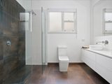 https://images.listonce.com.au/custom/160x/listings/8-austin-street-newtown-vic-3220/080/01721080_img_19.jpg?ztFZKGBfcd4