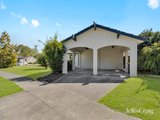 https://images.listonce.com.au/custom/160x/listings/8-ayr-court-glen-waverley-vic-3150/387/01809387_img_04.jpg?Ahk5y3B36io