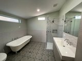 https://images.listonce.com.au/custom/160x/listings/8-balliang-street-south-geelong-vic-3220/806/01845806_img_02.jpg?GpwQXyyviNc