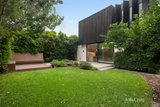 https://images.listonce.com.au/custom/160x/listings/8-bank-street-northcote-vic-3070/698/01889698_img_05.jpg?SoOJ8bvsNWM