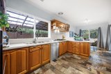 https://images.listonce.com.au/custom/160x/listings/8-banksia-court-croydon-south-vic-3136/235/01989235_img_04.jpg?U1DbnNeNIKw