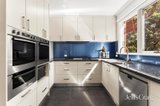 https://images.listonce.com.au/custom/160x/listings/8-bates-drive-williamstown-vic-3016/586/01810586_img_05.jpg?ZmRmAVrOmos