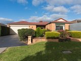 https://images.listonce.com.au/custom/160x/listings/8-baystone-place-lilydale-vic-3140/514/01524514_img_01.jpg?XFFNUv9NphM