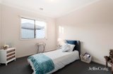 https://images.listonce.com.au/custom/160x/listings/8-beatty-avenue-croydon-vic-3136/069/01747069_img_10.jpg?tifHWSVkTBc