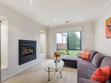 https://images.listonce.com.au/custom/160x/listings/8-bellbird-drive-lilydale-vic-3140/267/00621267_img_08.jpg?KGwKZjMVHy8