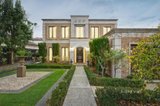 https://images.listonce.com.au/custom/160x/listings/8-belmont-road-ivanhoe-vic-3079/883/01734883_img_01.jpg?ylVJP7rX-UM
