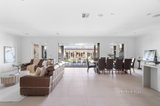 https://images.listonce.com.au/custom/160x/listings/8-belmont-road-ivanhoe-vic-3079/883/01734883_img_06.jpg?oHQjbmBGiXE
