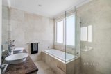 https://images.listonce.com.au/custom/160x/listings/8-belmont-road-ivanhoe-vic-3079/883/01734883_img_18.jpg?UZ9pJk-Yh5w